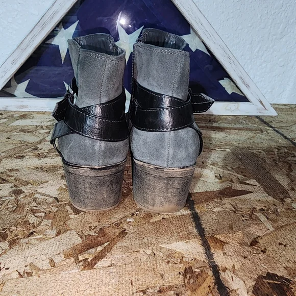 SONOMA Women's Ankle Boots Side Zip, Buckle (Gray Black) - SIZE 9 - Picture 2 of 8